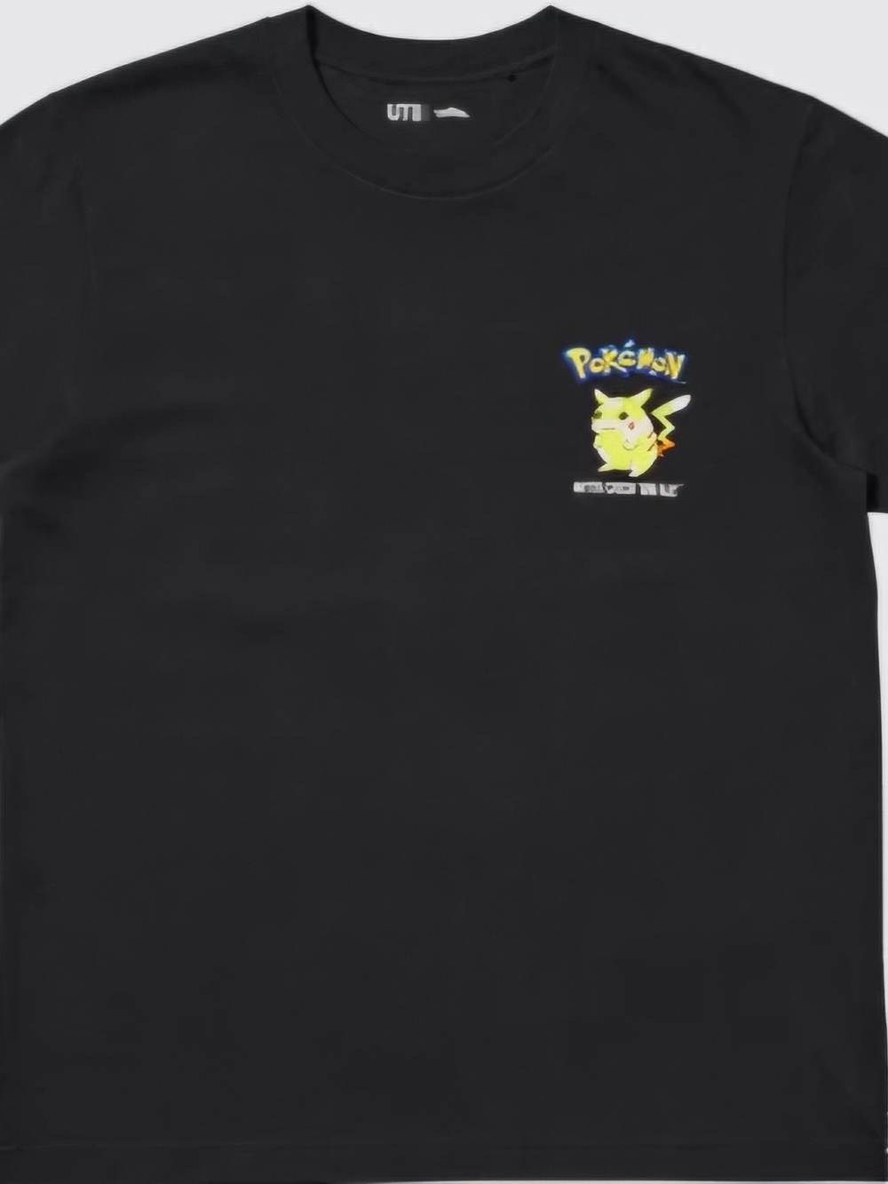 Uniqlo Pokémon Pikachu